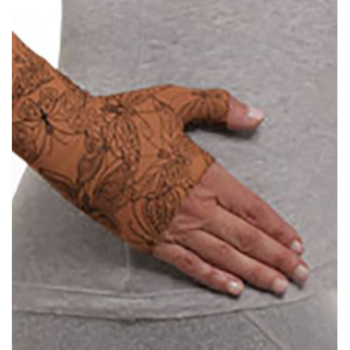 
Signature Print Pattern: Butterfly Henna (Cinnamon)